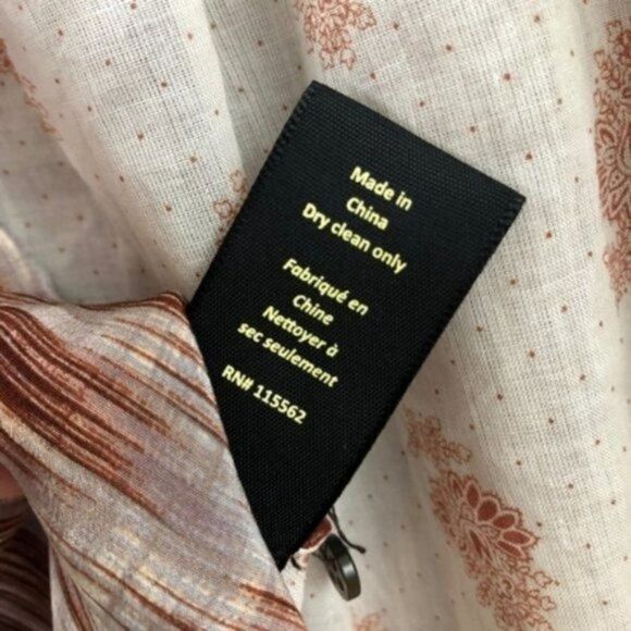 ELIZABETH AND JAMES Julian Blouse  - Picture 7 of 7